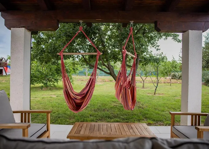 Ena With Pool & Jacuzzi * Donji Kasic